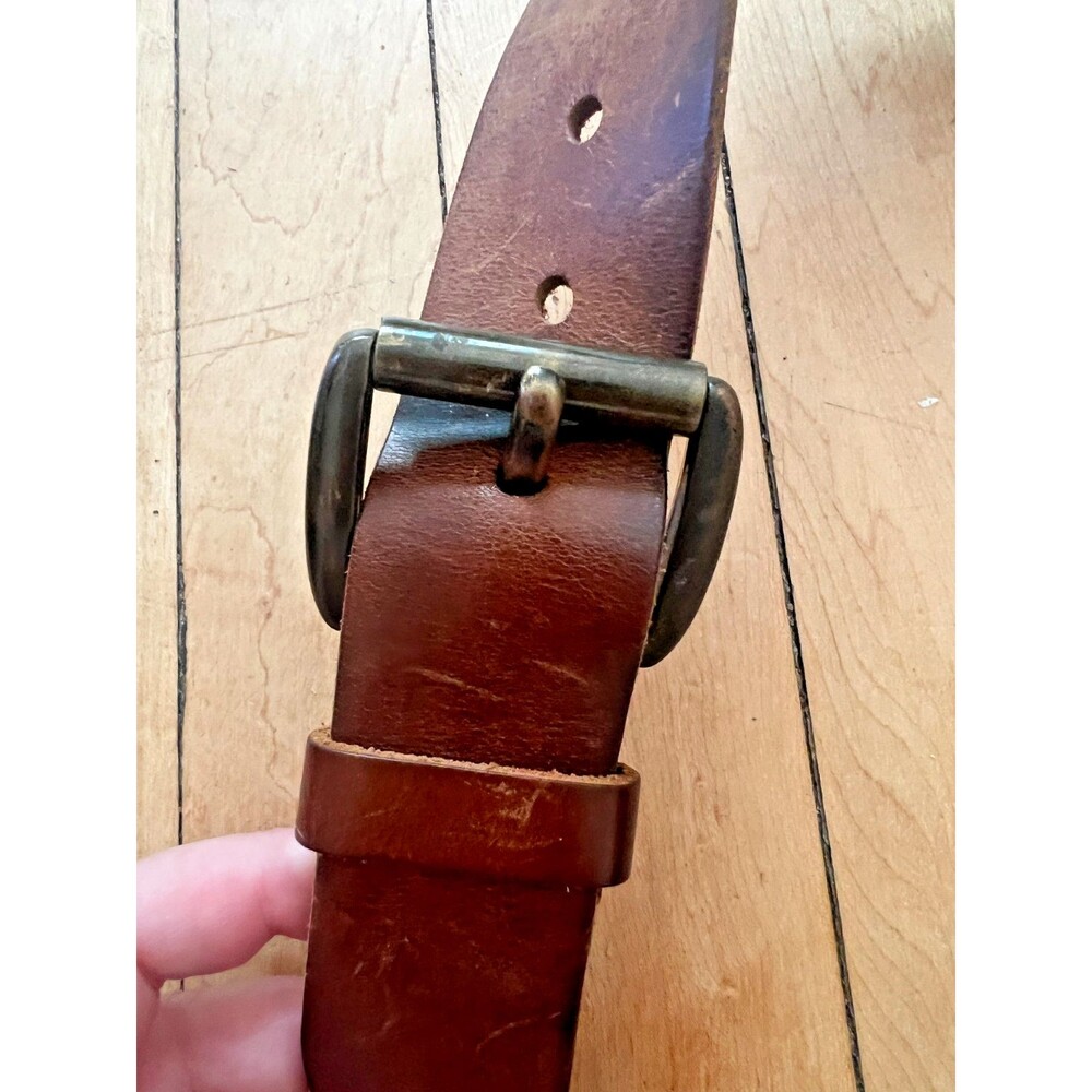 Vtg Y2K American Eagle Outfitters Leather Belt Measures 41" and 2" Buckle